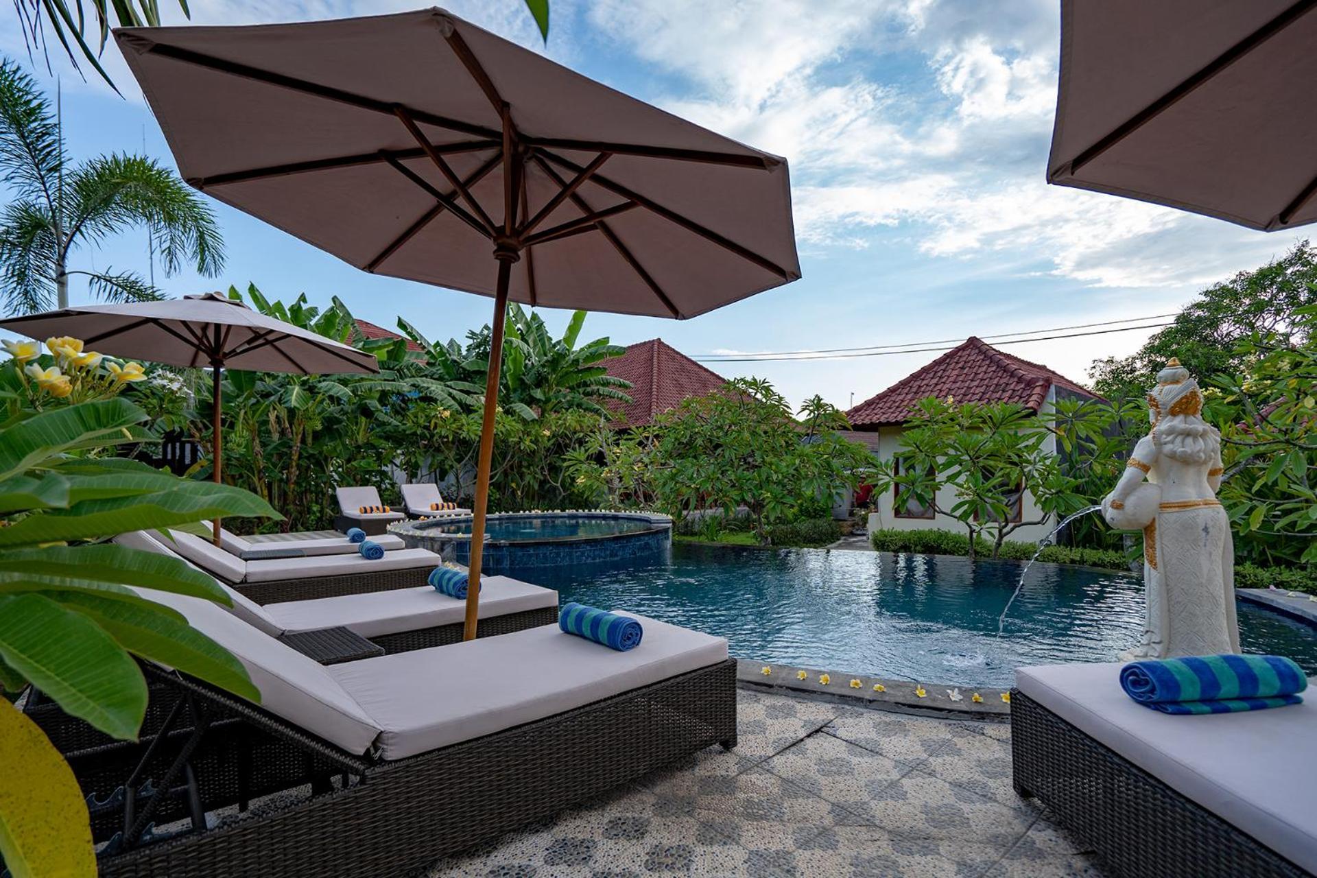 Hotel Karang Mas Lembongan Exterior foto