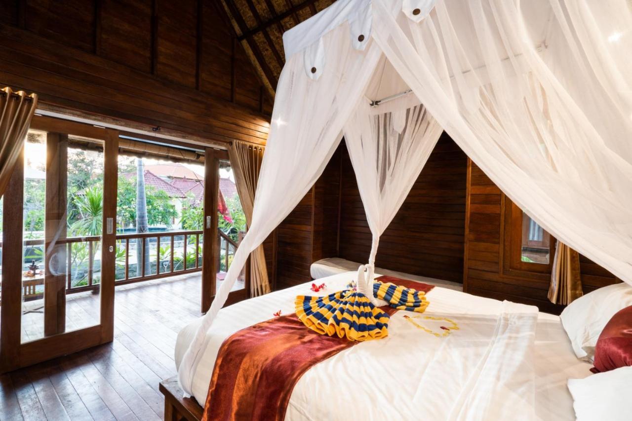 Hotel Karang Mas Lembongan Exterior foto